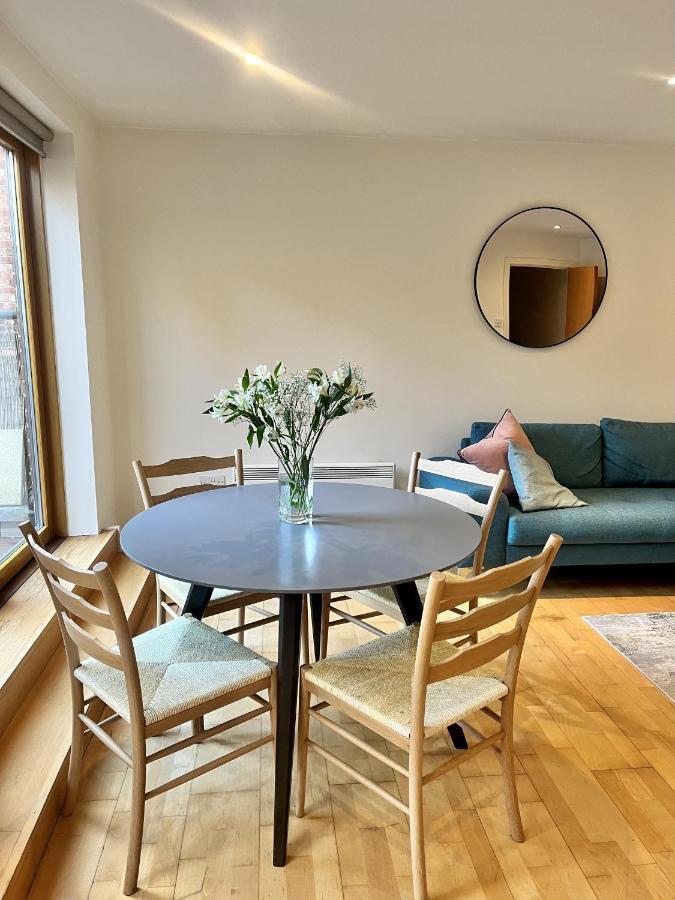 Spacious Mews Apartment, Clapham Londra Esterno foto