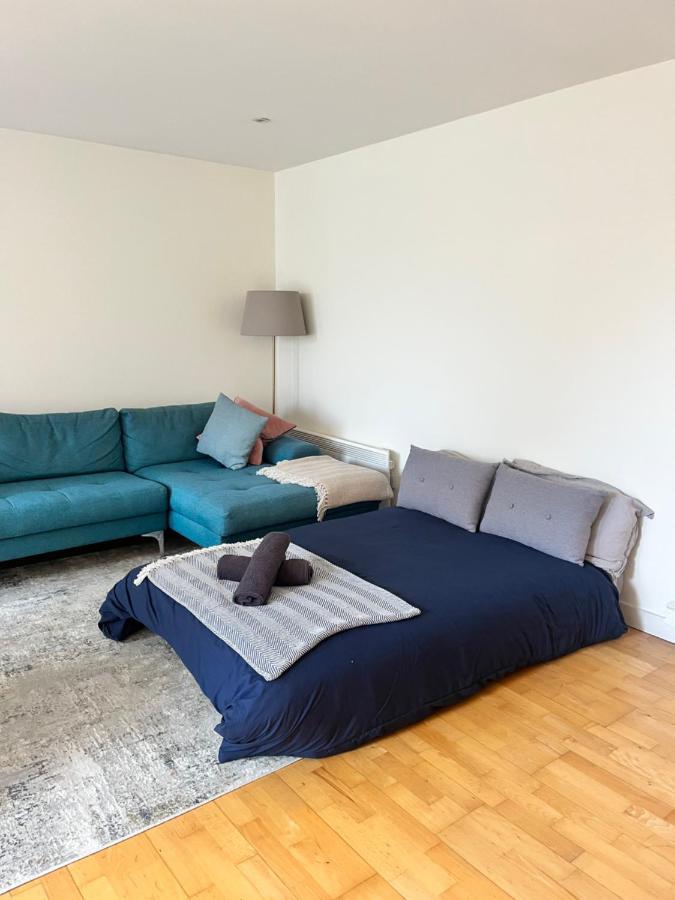 Spacious Mews Apartment, Clapham Londra Esterno foto
